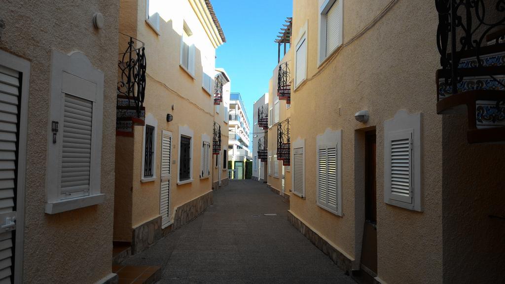 Apartamento Apartamento Riomar Dénia Exterior foto